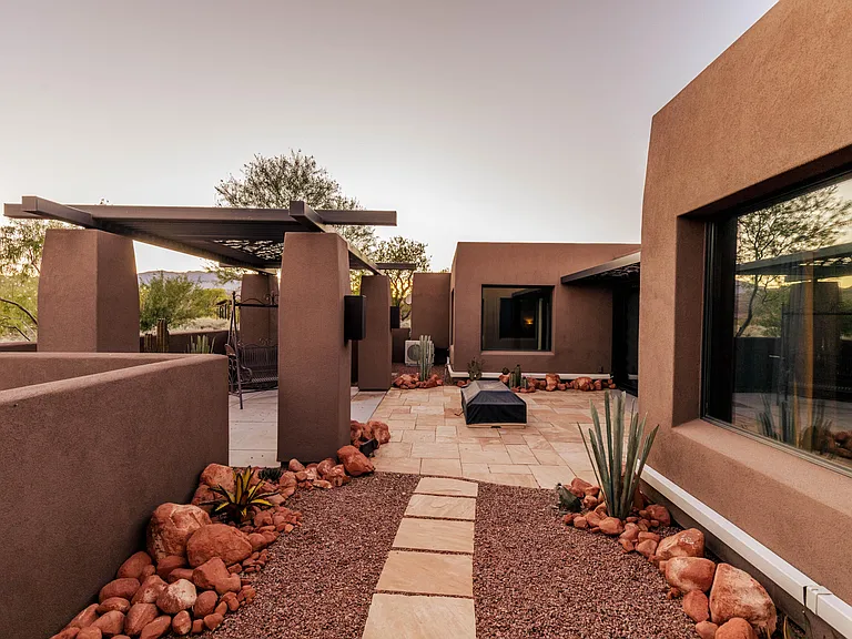 1353 W Lake Dr — Photo 18