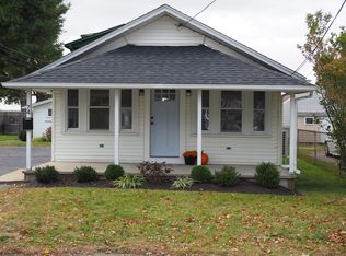 74 Blanding Ave, Barrington, RI 02806