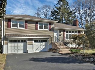 521 Jemco Pl, Ridgewood, NJ 07450