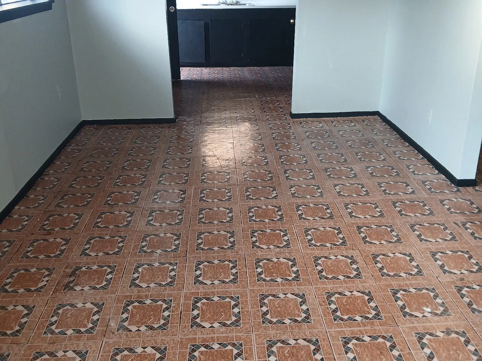 2 bed, 758 sqft, $950 — Photo 4