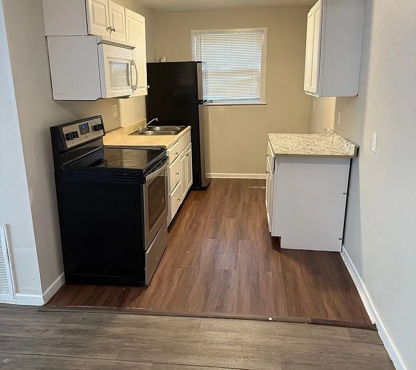 Carson Street Apts