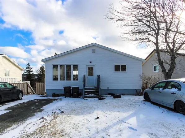 55A Bonavista Street, St. John's, NL A1E3Z8