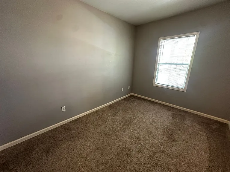 4415 Umatilla St — Photo 9