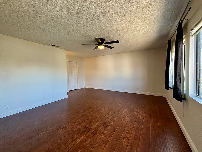 14504 Clark St — Photo 11