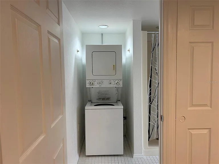 39029 1/2 Kirkland Dr — Photo 10