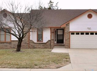 125 E Oak Meadows Rd, Derby, KS 67037