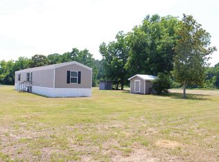 501 Cottonwood Rd, Pitts, GA 31072