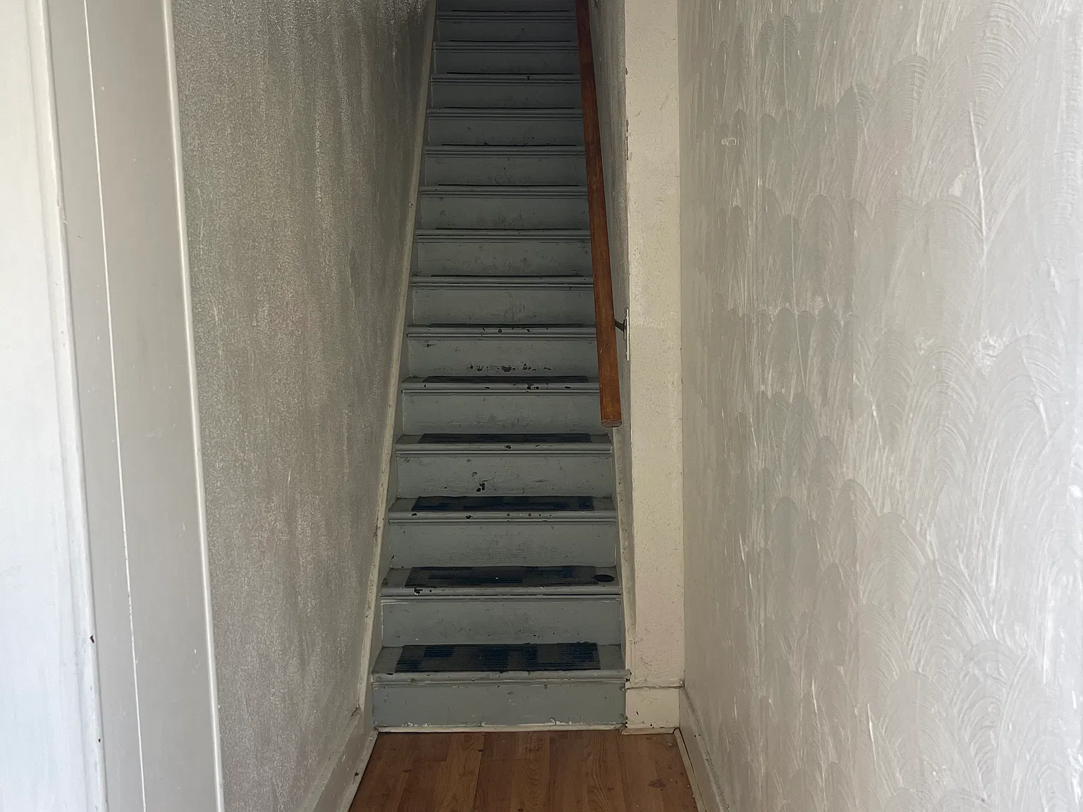 2 bed, 900 sqft, $1,100 — Photo 3