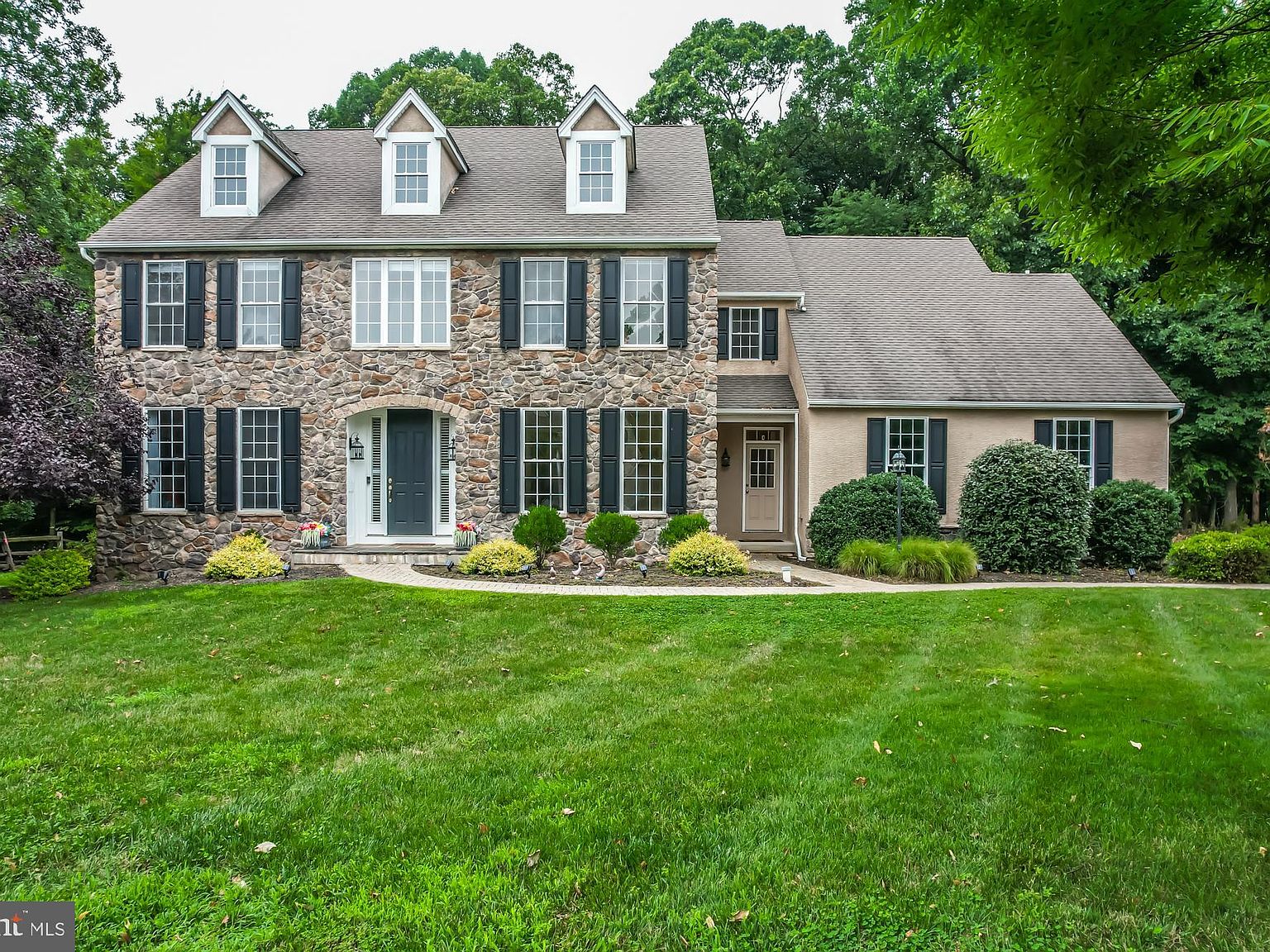denture 様　NEIGHBORHOOD 144 Crescent Bluff Dr, Eureka, MO 63025 | Zillow