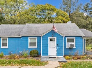 1004 Gringo Rd, Aliquippa, PA 15001