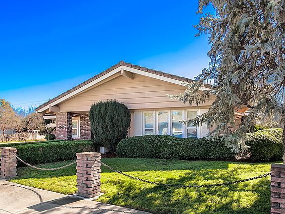 2nd image of 4000 Las Ninas Ct