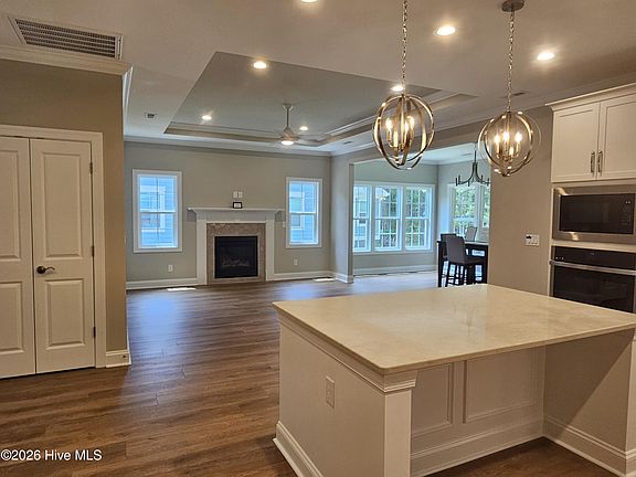 5th image of 820 Weston Lane SE
