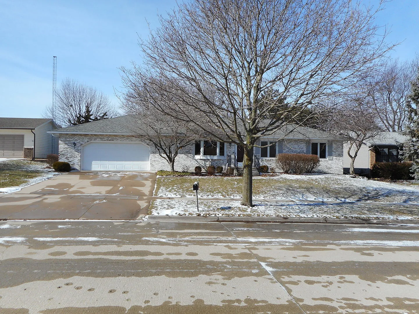 1204 Nicki Dr photo 1