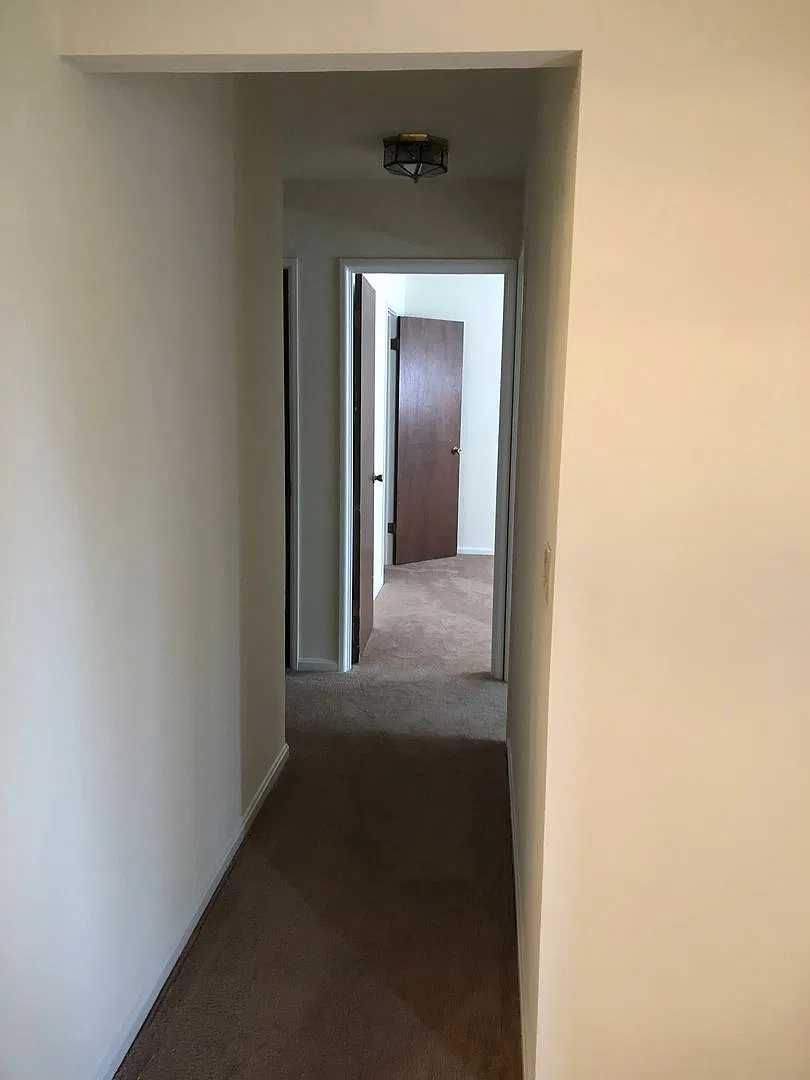 3000 Wardall Ave — Photo 4