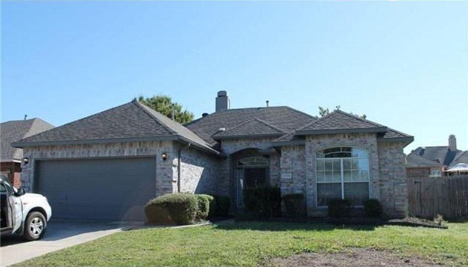 1st image of 2304 London Dr