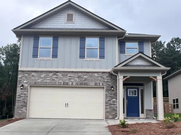 314 Magnolia Villas Dr, Cornelia, GA 30531