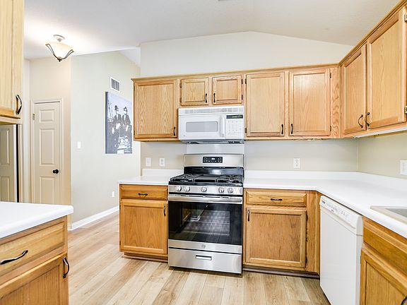 3rd image of 14712 Noya Dr