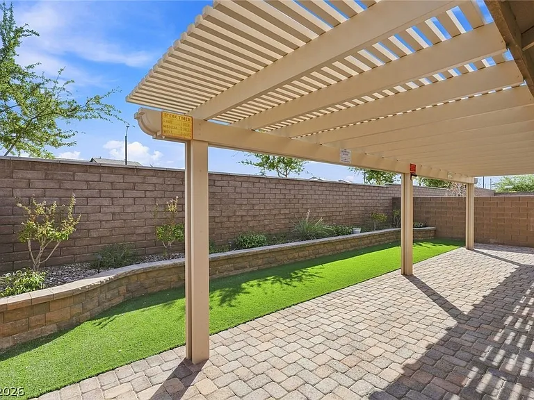 1525 Deep Valley Ave — Photo 45