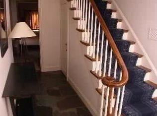 2209 Chestnut Ave, Wilmette, IL 60091