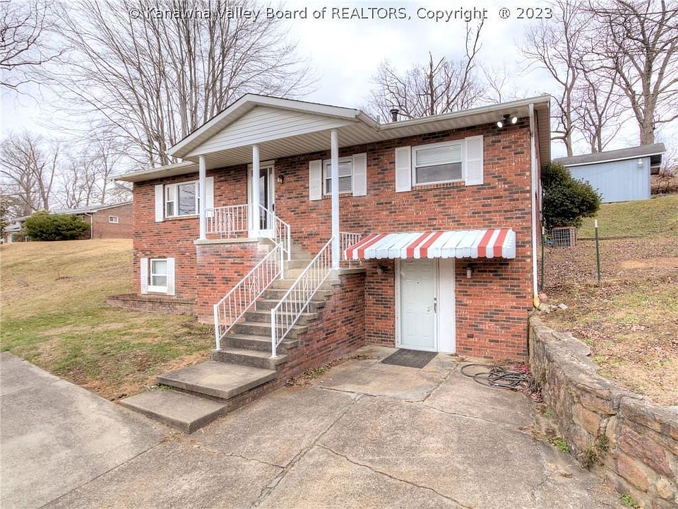 1st image of 1718 Lakewood Dr