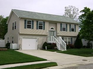 38 Golf Dr, Mays Landing, NJ 08330