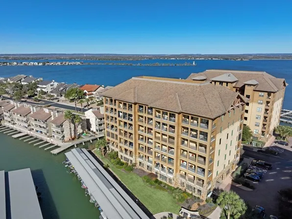1000 The Cape Rd Unit 33, Horseshoe Bay, TX 78657