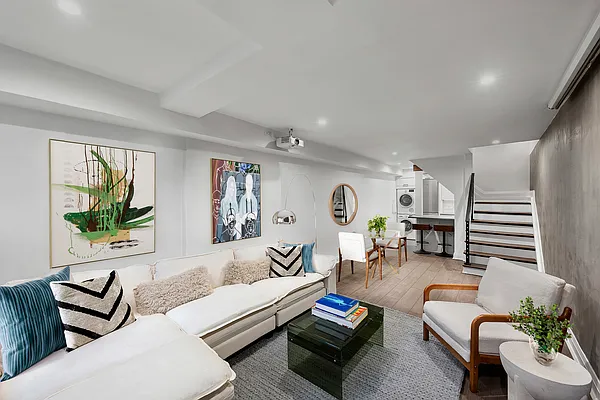 Sold by Compass | media 3