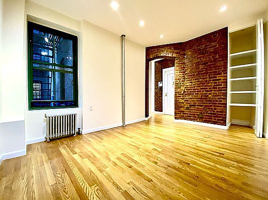 3rd image of 519 E 78th St #1BV