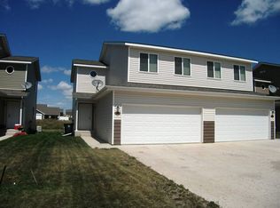118 7th St SW, Tioga, ND 58852