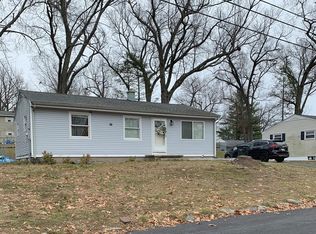 133 Regal St, Springfield, MA 01118