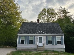16 Nathan Ct, Springvale, ME 04083