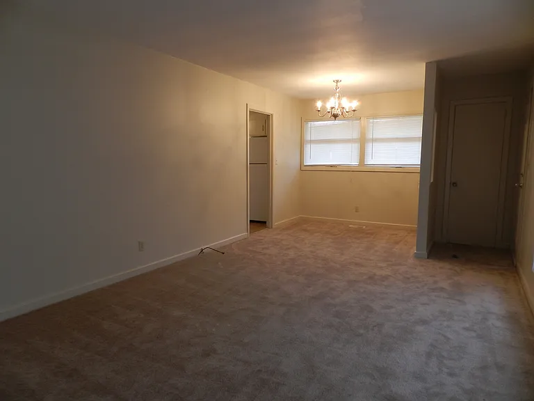 5032 Scenic View Dr — Photo 3