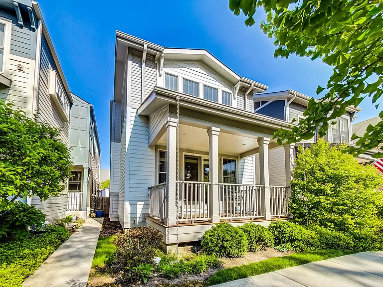 8101 Floral Ave — Photo 1