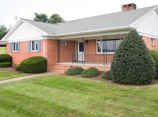 3081 Windy Heights Ln, Harrisonburg, VA 22802