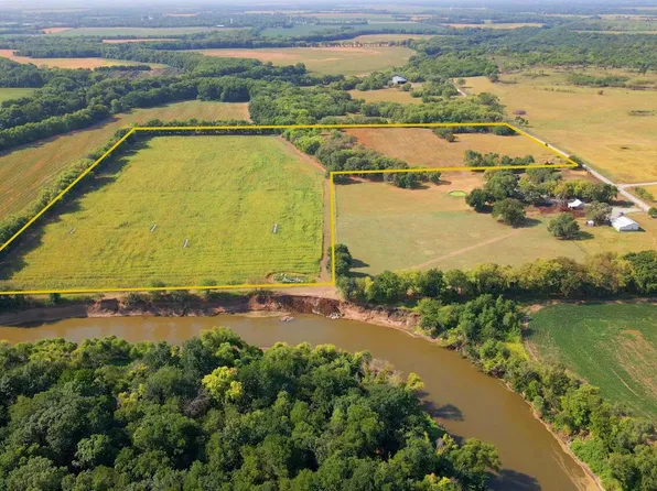 19160 SW Arapaho Rd, Douglass, KS 67039