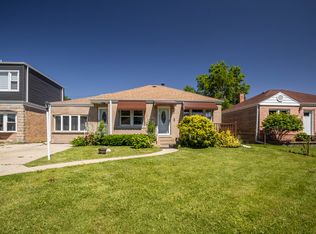 3033 Ernst St, Franklin Park, IL