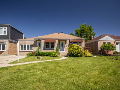 3033 Ernst St, Franklin Park, IL, 60131