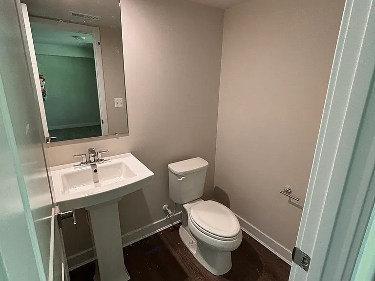 1815 Bergerac Ct — Photo 32