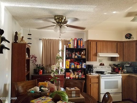 3rd image of 3301/3303 Oro Grande Blvd