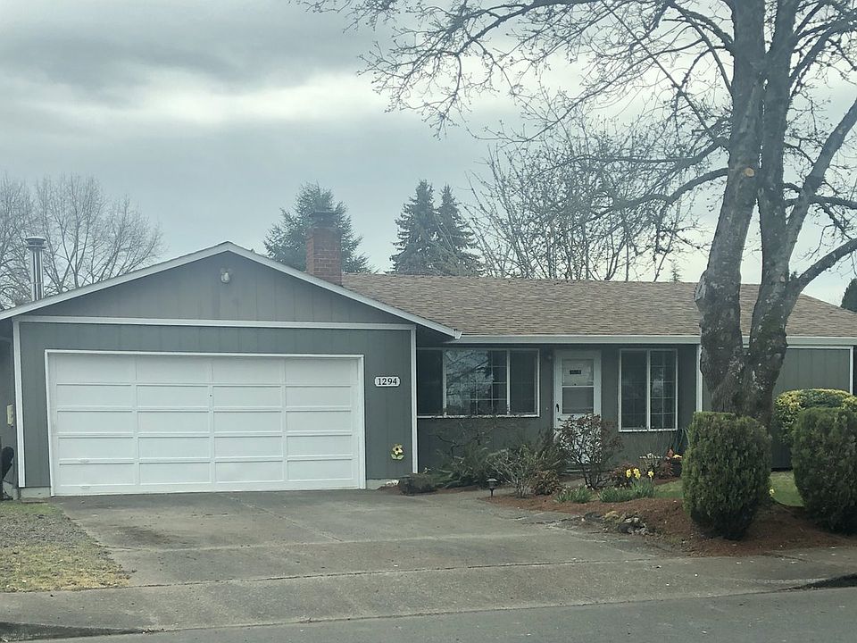 1st image of 1294 NE Kathryn St