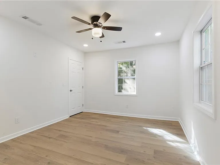 1015 Sims St SW — Photo 26