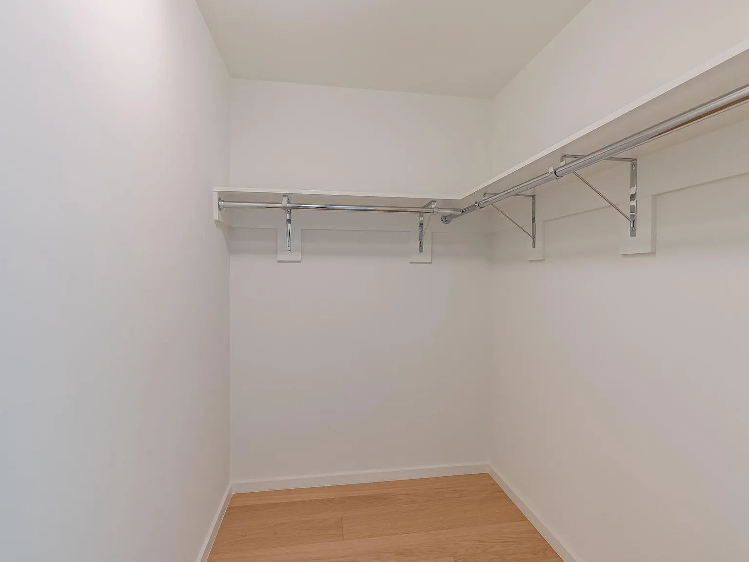 1 bed, 740 sqft, $2,899 — Photo 2