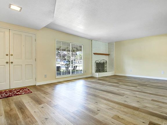 5th image of 9135 Alta Loma Dr