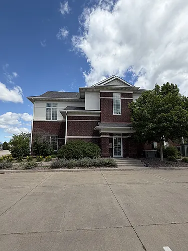 420 Community Dr #203 Photo 1