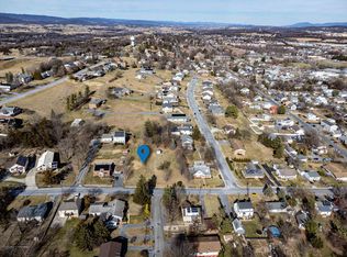 1312 Greystone St #1, Harrisonburg, VA 22802