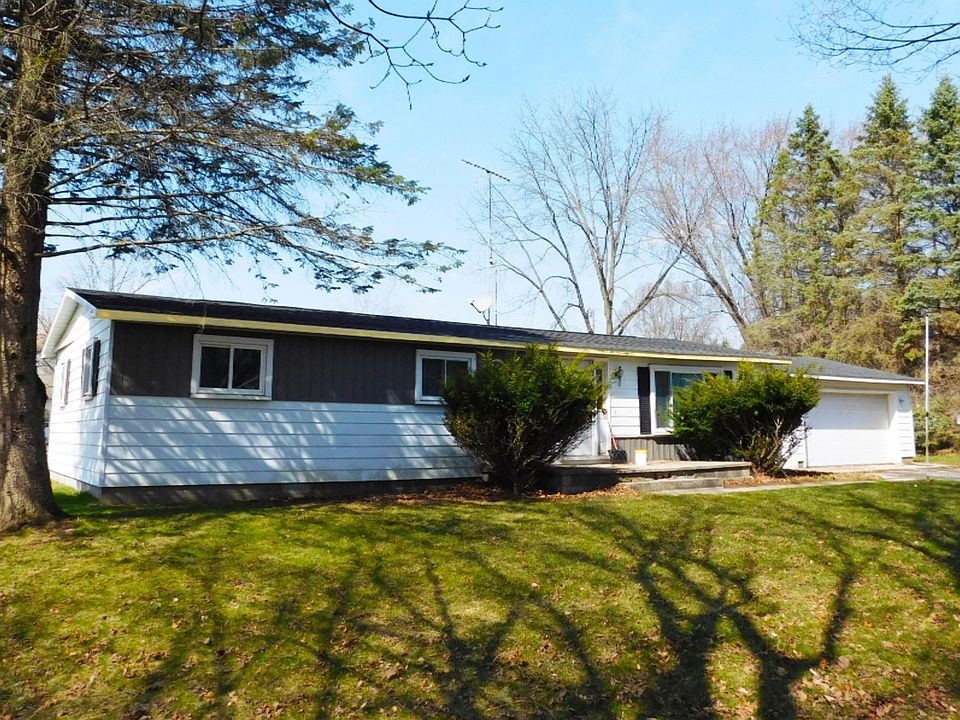 8260 Zosel St, Onekama, MI 49675 Zillow