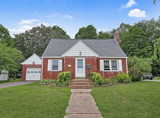 104 Mather St, Manchester, CT 06042