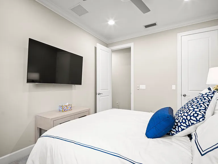 Second Queen bedroom