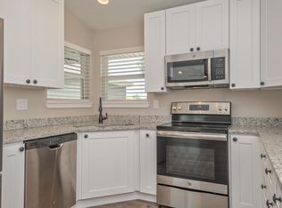 421 Thistle Pl, Longmont, CO 80504