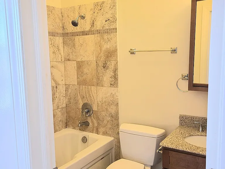 1310 W Ohio St #3N — Photo 11